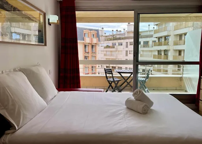 25m2 Grande Plage, Hypercentre, Balcon 比亚里茨